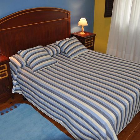 Hotel Apartamentos El Meirel Pola de Somiedo Luaran gambar