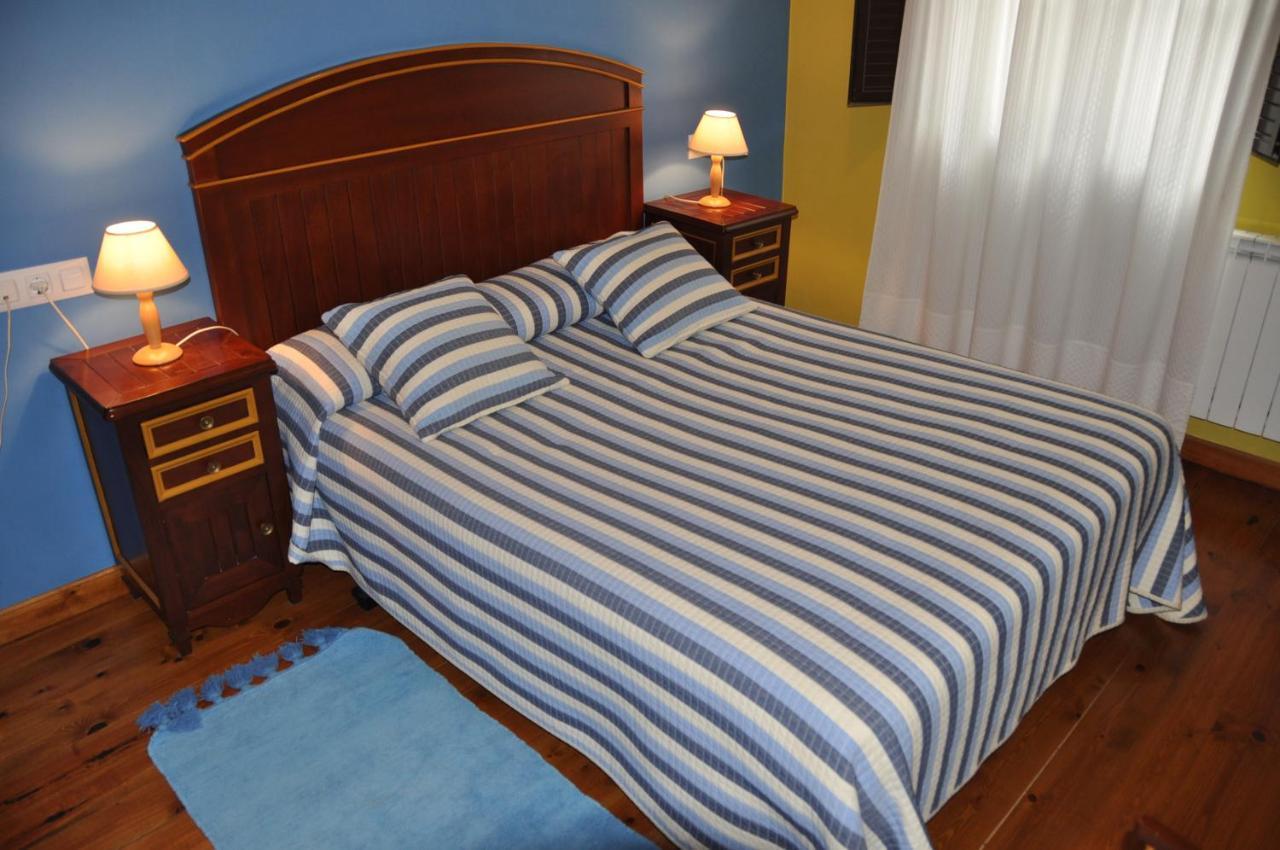 Hotel Apartamentos El Meirel Pola de Somiedo Luaran gambar